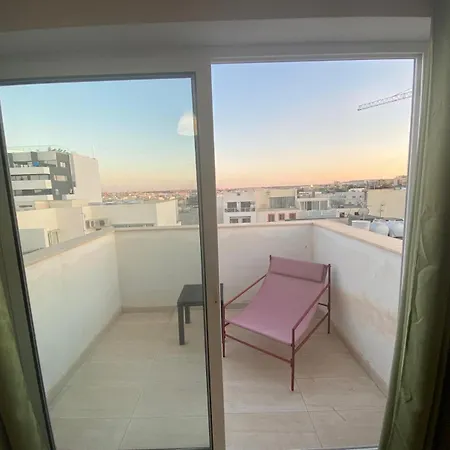 Apartment Sailsbury *