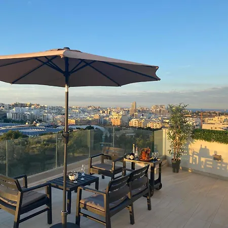 Apartment Sailsbury