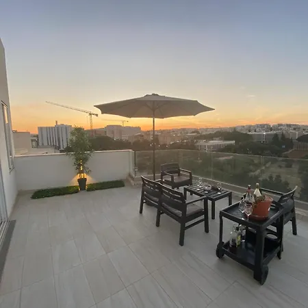 Sailsbury * Msida